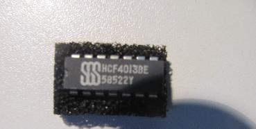 IC HCF4013BE