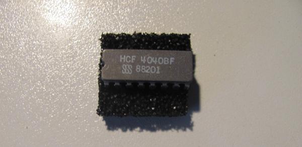 IC HCF 4040 BF